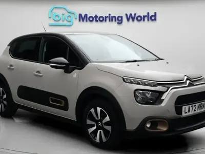 Used Citroën C3 PureTech 83 HP (61 kW) 2023 Beige Hatchback
