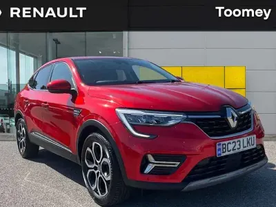 Used Renault Arkana Techno 143 HP (105 kW) 2023 Red  SUV