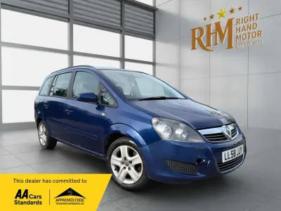 Begagnad Vauxhall Zafira 120 HK (88 kW) 2008 Blå Minibuss