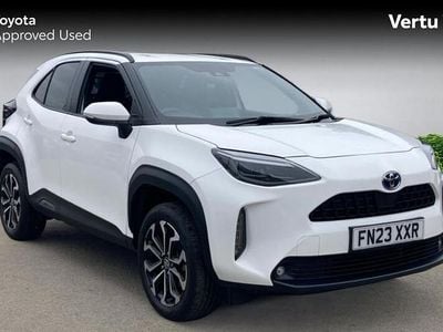 Used Toyota Yaris Hybrid Design 116 HP (85 kW) 2023 Estate