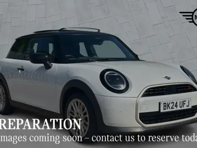 Usado Mini Cooper S Hatch 201 HP (147 kW) 2024 Branco Citadino