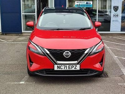 Begagnad Nissan Qashqai N-Connecta 138 HK (101 kW) 2022 Röd SUV