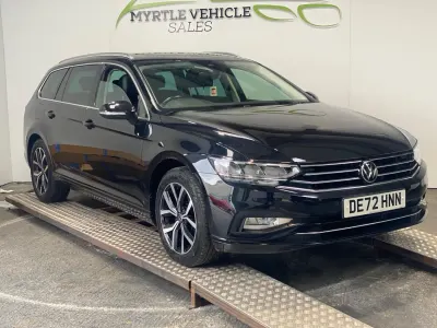 Używany VW Passat SEL 150 KM (110 kW) 2022 Czarny Kombi