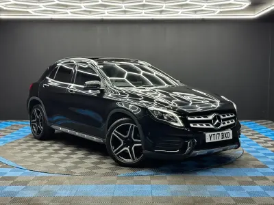 Usado Mercedes GLA220 AMG line 2017 Preto SUV