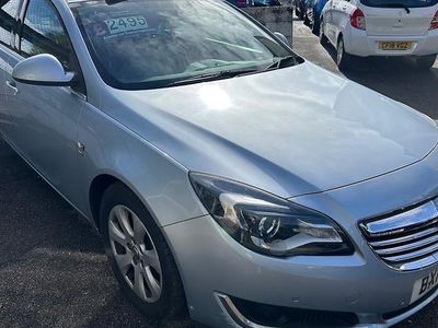 Used Vauxhall Insignia SRi 140 HP (102 kW) 2015 Silver Hatchback