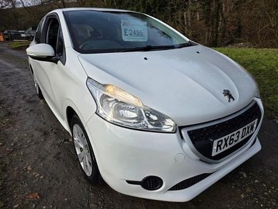 White Used 2013 Peugeot 208 Access Hatchback | £2,495 (Fair price)