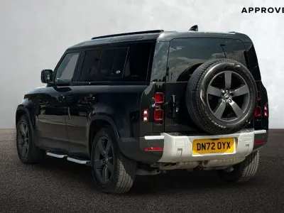 Used Land Rover Defender SE 2022 Black SUV