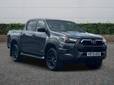 New Toyota HiLux 204 HP (150 kW) 2025 Grey Pickup