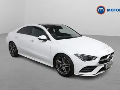 Usado Mercedes CLA180 AMG Line Premium Plus 136 HP (100 kW) 2022 Branco Sedan