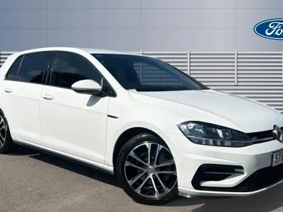 Used VW Golf VII R-line 150 HP (110 kW) 2018 White Hatchback