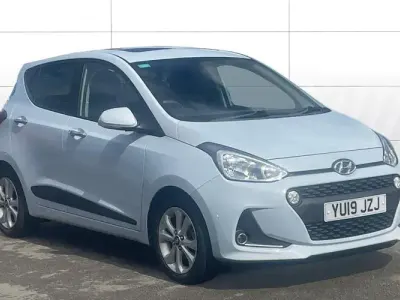 Begagnad Hyundai i10 Premium SE 88 HK (64 kW) 2019 Grå Halvkombi