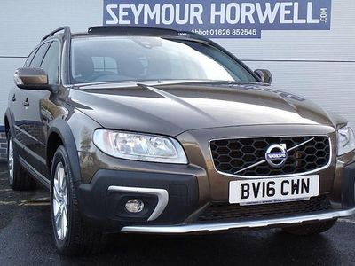 Used 2015 Volvo XC70 SE Estate | £18,995 (Expensive)