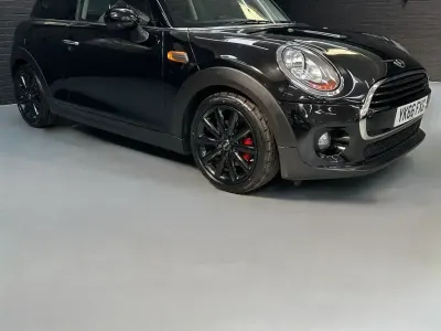Usado Mini Cooper Hatch 2016 Preto Citadino