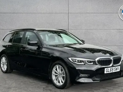 Used BMW 320 Sport Line 190 HP (139 kW) 2019 Black Estate