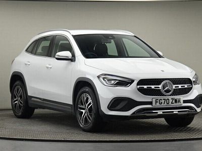 Mercedes GLA200