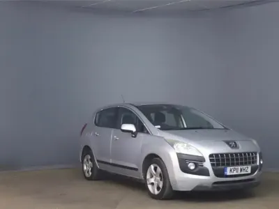 Used Peugeot 3008 Sport 156 HP (114 kW) 2011 Silver Estate