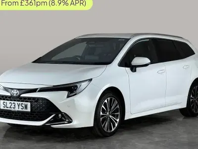 Used Toyota Corolla Design 140 HP (102 kW) 2026 Estate