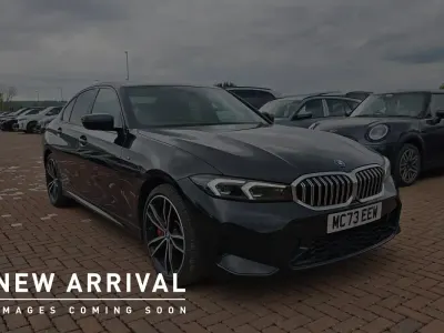 Usado BMW 330e M Sport 288 CV (211 kW) 2023 Negro