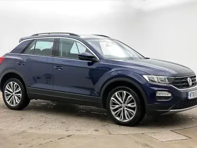 Used VW T-Roc SE 116 HP (85 kW) 2018 Blue SUV