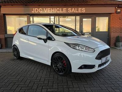 White Used 2014 Ford Fiesta ST Hatchback | £4,990 (A bit pricey)