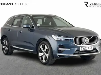 Used Volvo XC60 Core 350 HP (257 kW) 2023 Denim blue SUV