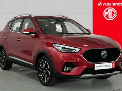 Używany MG ZS Exclusive 111 KM (81 kW) 2022 Czerwony SUV