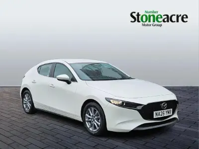 Neu Mazda 3 Prime-Line 138 PS (101 kW) 2026 Weiß Kleinwagen