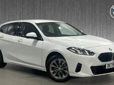 Used BMW 120 Sport Line 168 HP (123 kW) 2025 White Hatchback