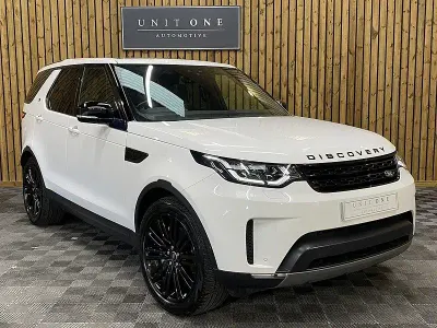Usado Land Rover Discovery 5 HSE 306 HP (225 kW) 2020 Branco SUV