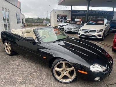 Jaguar XK8
