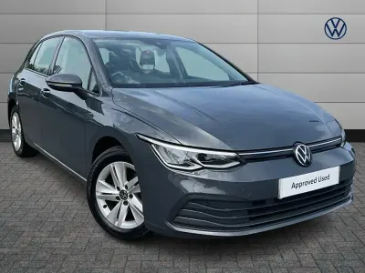 Used VW Golf VIII Life 147 HP (108 kW) 2023 Grey Hatchback