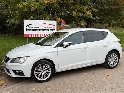 White Used 2019 Seat Leon SE Dynamic Hatchback | £11,175 (Fair price)