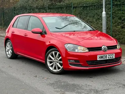 Second-hand VW Golf VII GT 150 CP (110 kW) 2014 Roșu Hatchback