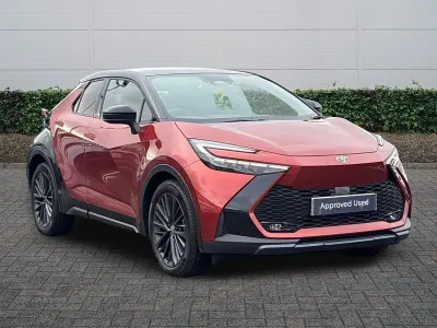 New Toyota C-HR Edition 2025 Orange/black SUV