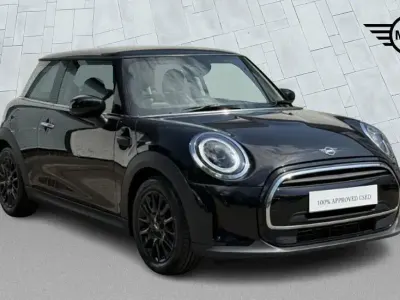 Used Mini Cooper Classic 135 HP (99 kW) 2022 Black Hatchback