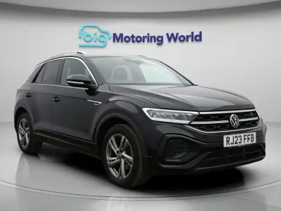 Used VW T-Roc R-line 150 HP (110 kW) 2023 Black SUV