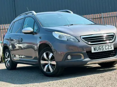 Used Peugeot 2008 Allure 100 HP (73 kW) 2015 Grey SUV