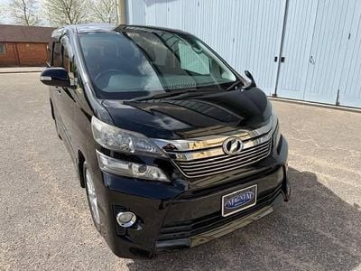 Usado Toyota Alphard 2013 Preto Monovolume