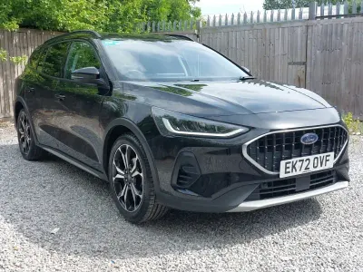 Used Ford Focus Active 120 HP (88 kW) 2023 Black Estate