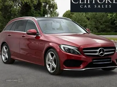Used Mercedes C250 AMG Line Premium Plus 204 HP (150 kW) 2017 Red Estate