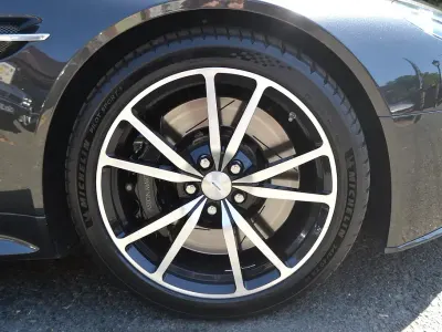 Used Aston Martin V8 Vantage 2014 Ceramic grey Cabriolet
