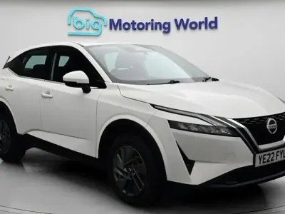 Used Nissan Qashqai Acenta Premium 140 HP (102 kW) 2022 White SUV
