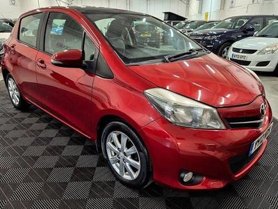 Used Toyota Yaris 101 HP (74 kW) 2012 Red Hatchback