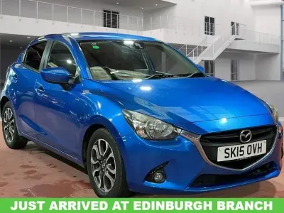Used Mazda 2 Edition 90 HP (66 kW) 2015 Blue Hatchback