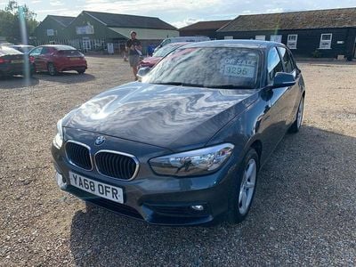 BMW 118