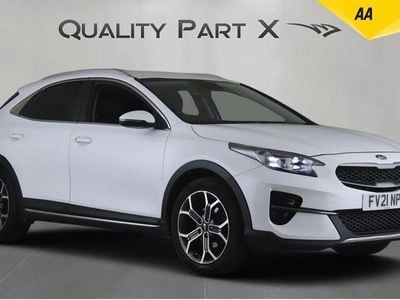 White Used 2021 Kia XCeed SUV | £14,456 (Super price)