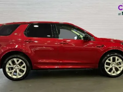 Używany Land Rover Discovery Sport Urban Edition 309 KM (227 kW) 2022 Czerwony SUV