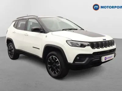 Used Jeep Compass Trailhawk 241 HP (177 kW) 2023 White/black SUV