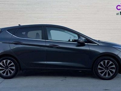Usado Ford Fiesta Titanium 125 HP (91 kW) 2023 Cinzento Citadino