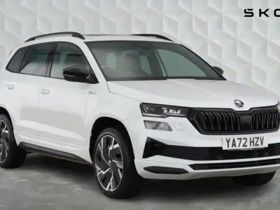 Used Skoda Karoq SportLine 190 HP (139 kW) 2023 Moon white metallic SUV